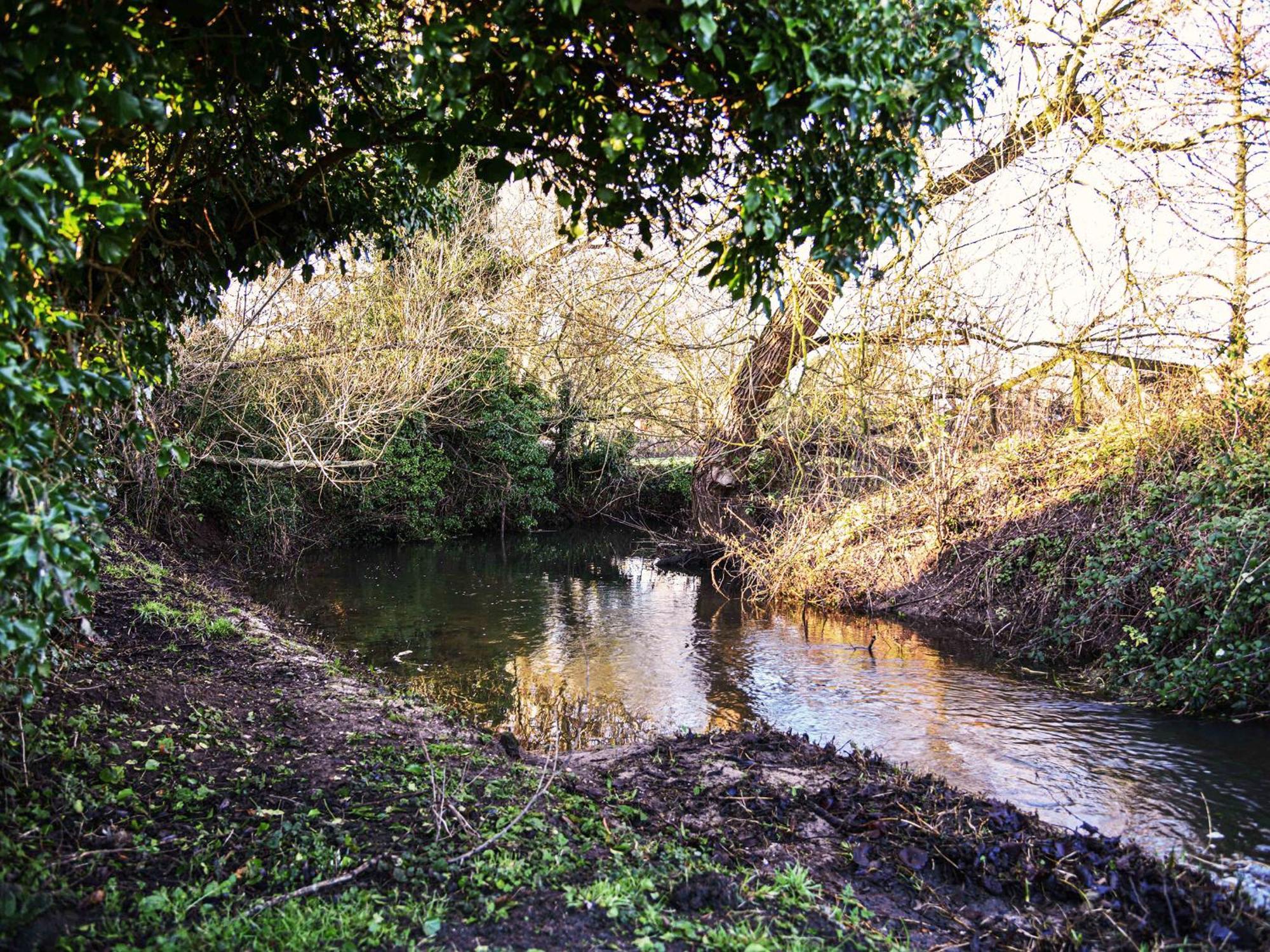 Little Dene By The Suffolk Collection * Pakenham